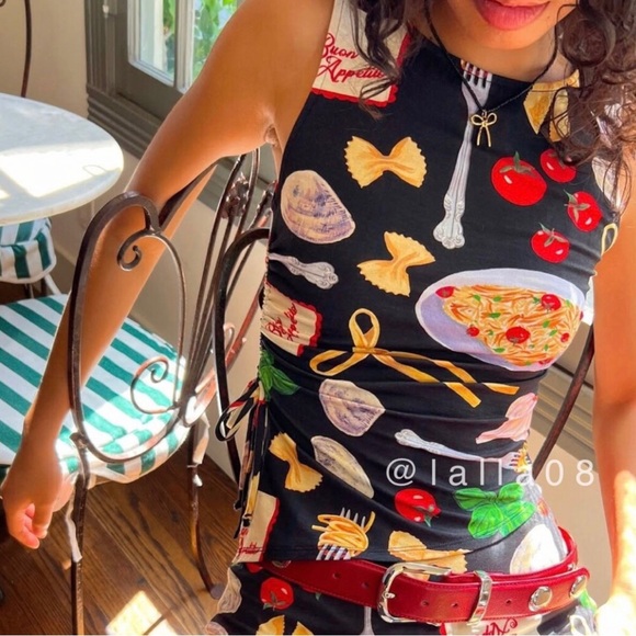 Lisa Says Gah Erin Tank Buon Appetito Black - Picture 4 of 16